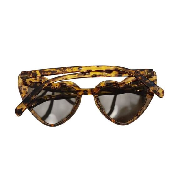 Heart Shaped Cats Eye Leopard Sunglasses with NEW Soft Leather Case - Picture 9 of 11